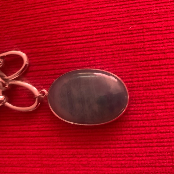 White House Black market necklace - Picture 4 of 4